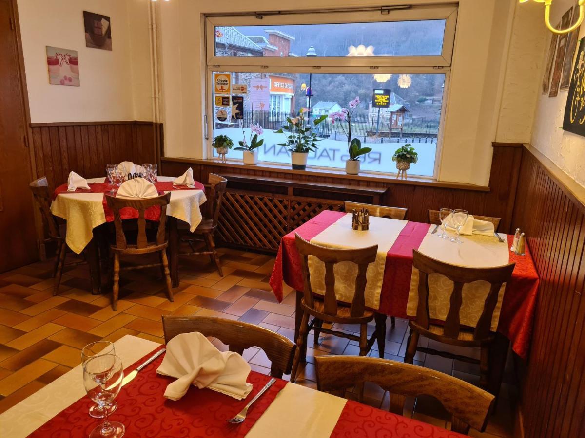 Hotel Logis Le Franco Belge Monthermé Zewnętrze zdjęcie