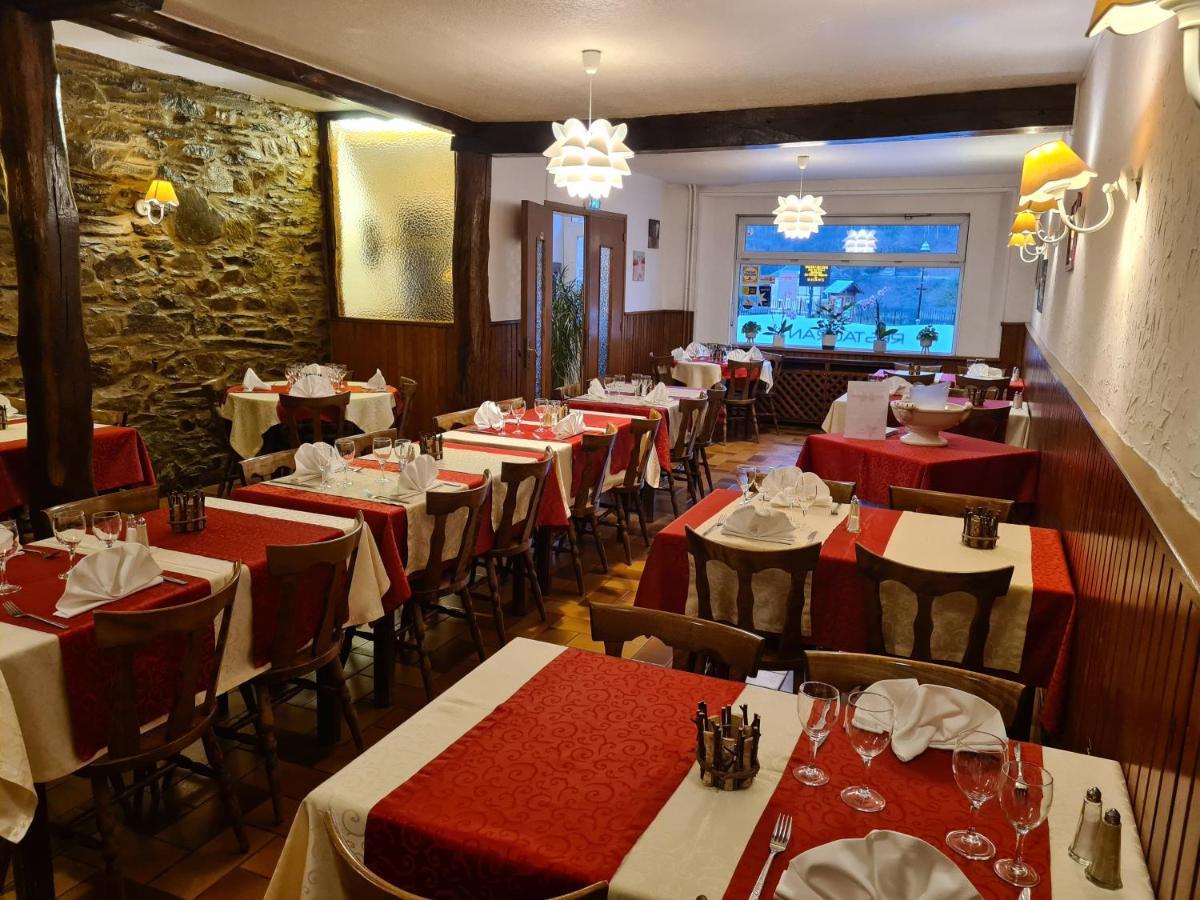 Hotel Logis Le Franco Belge Monthermé Zewnętrze zdjęcie