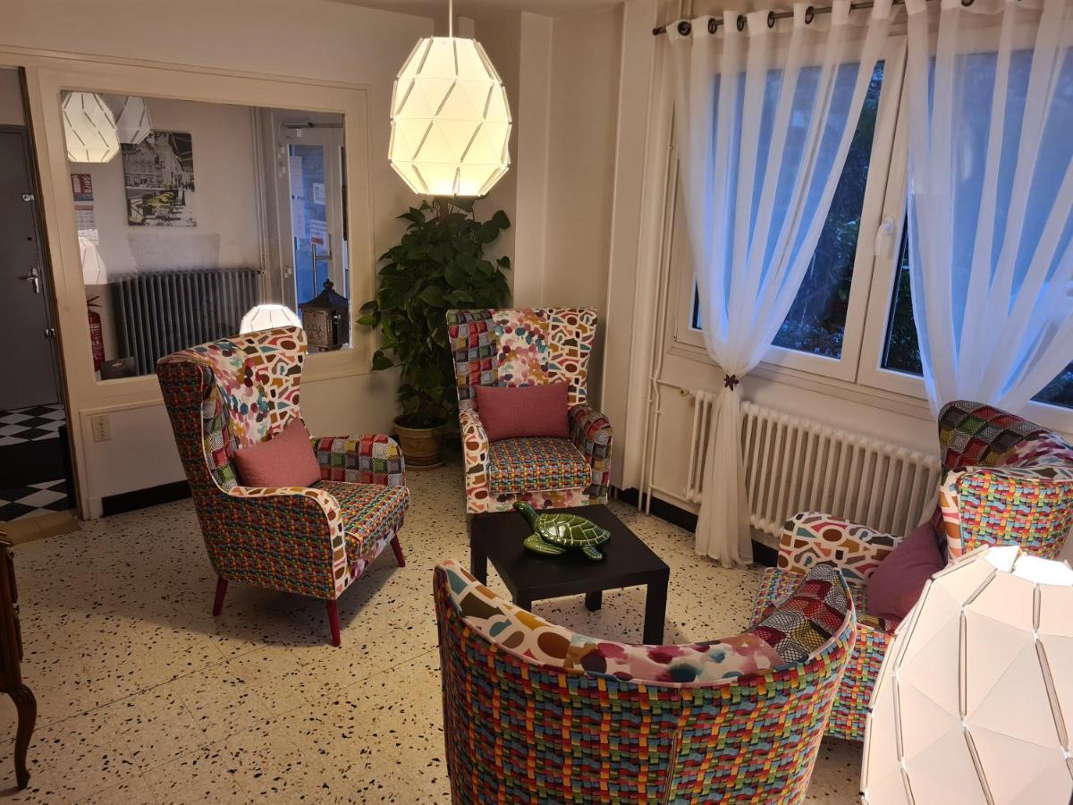 Hotel Logis Le Franco Belge Monthermé Zewnętrze zdjęcie