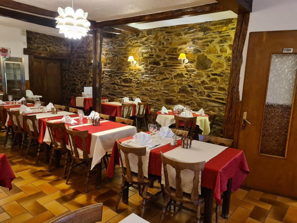 Hotel Logis Le Franco Belge Monthermé Zewnętrze zdjęcie