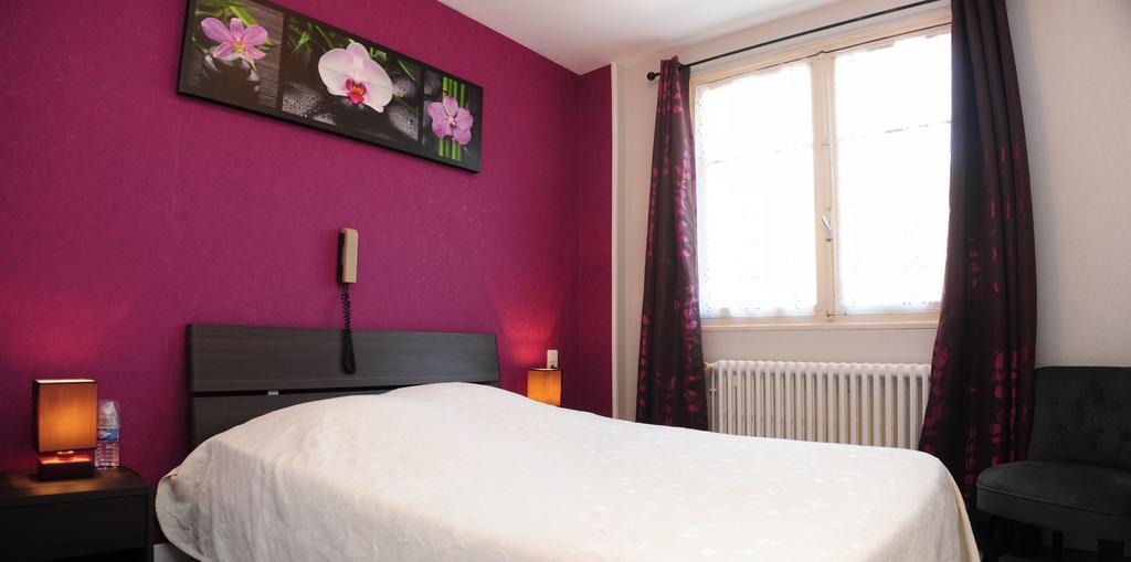Hotel Logis Le Franco Belge Monthermé Pokój zdjęcie